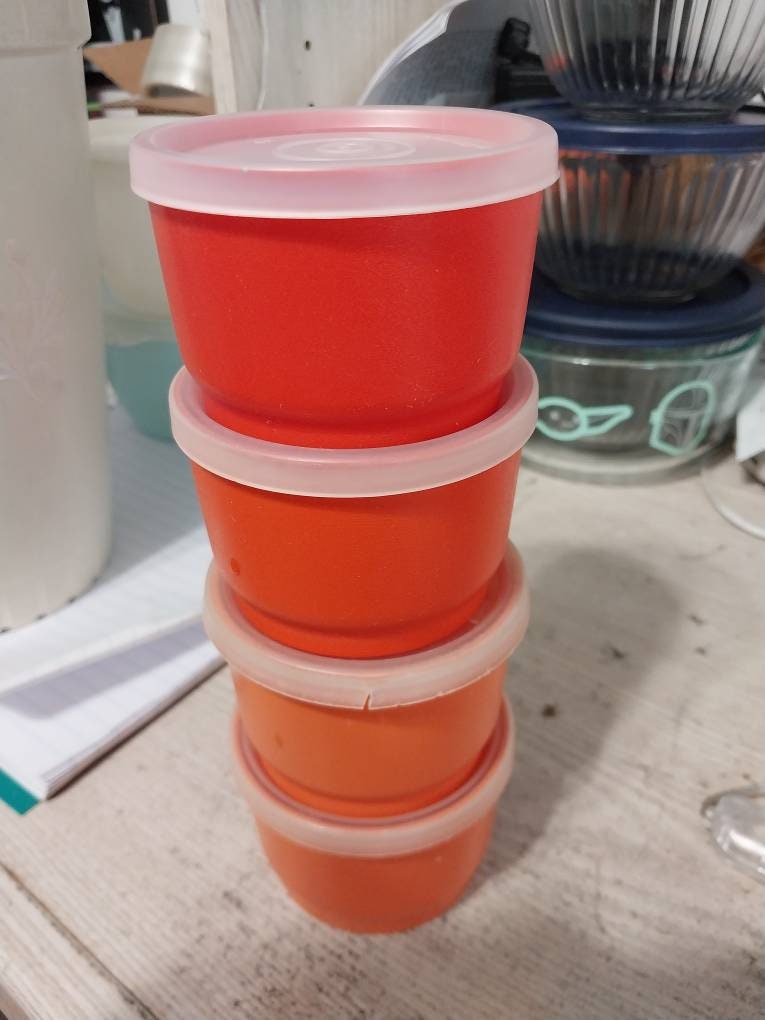 Tupperware Disney Tsum Tsum Baby Snack Cups 110ml 6pc airtight liquidtight  XMAS