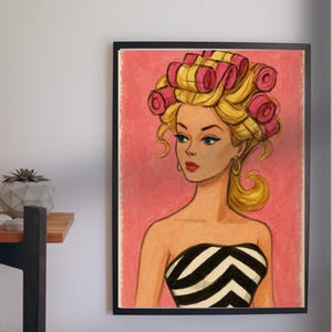 Bambola retrò con bigodini – Stampa artistica da parete glamour vintage, decorazione per il bagno Y2K
