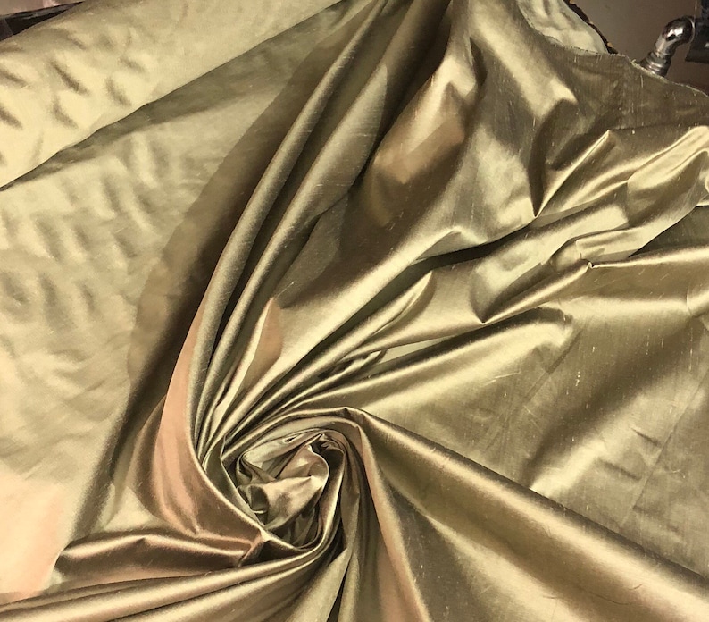 Gold 130/15 Silk Shantung main image 0