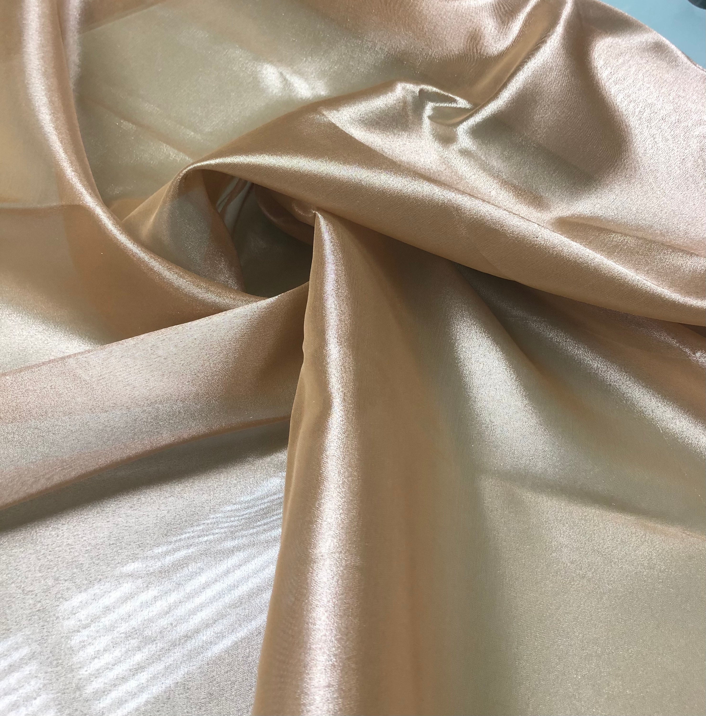 Crinkle organza 45" wide Beautiful gold color fabric sold by the –  WWW.ROYALFASHIONCENTRE.COM