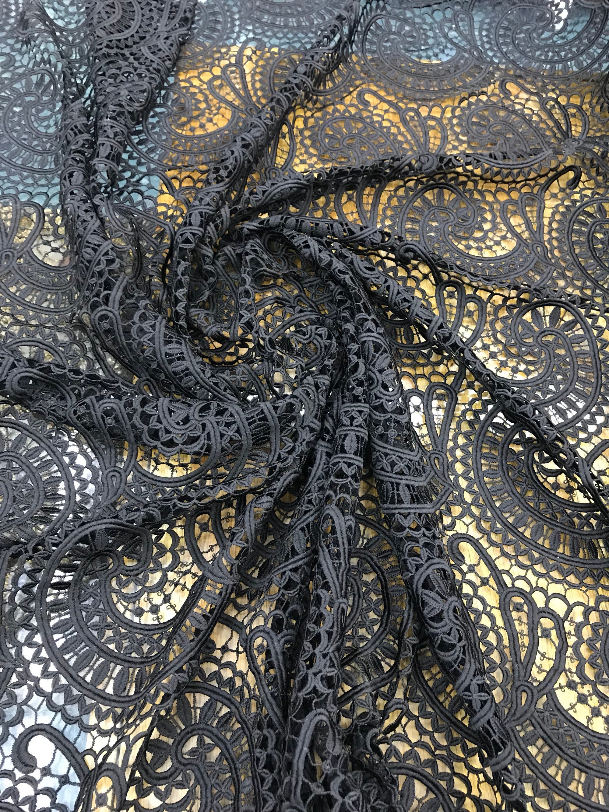 Guipure lace fabric 52 wide