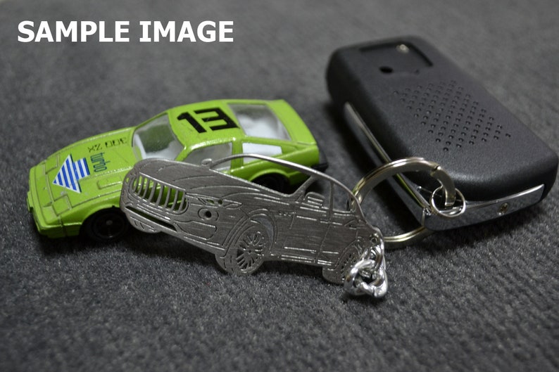 Keychain fit Volkswagen Passat B6 Stainless Steel Key Chain with Ring Keyring Custom Key Ring Car Body Profile Design
