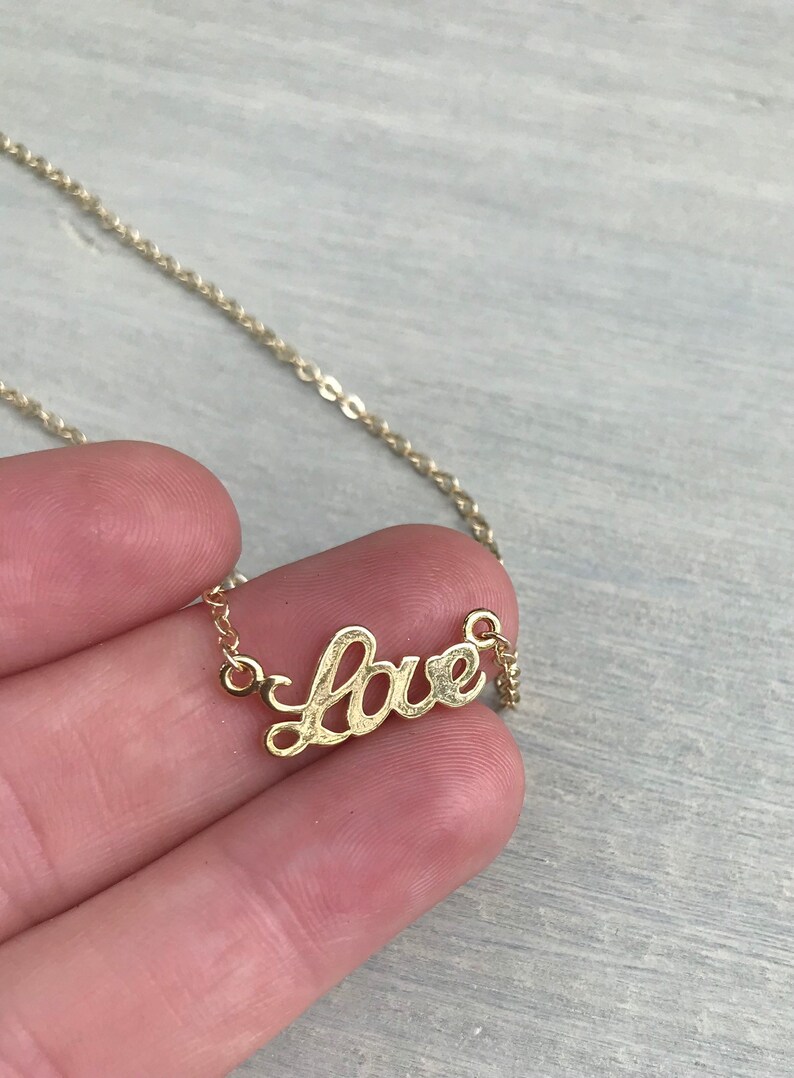 Valentine/'s Day jewelry gold plated brass chain minimalist neckalce friendship jewelry eleven wings jewelry love charm Love chain