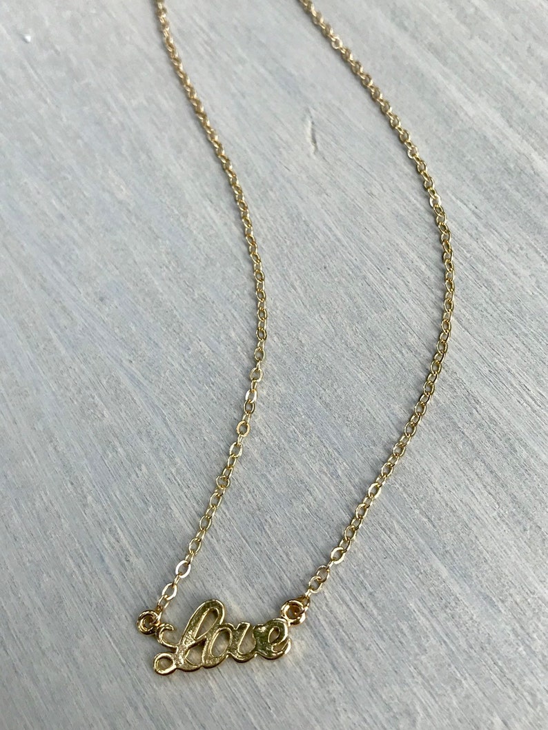 Valentine/'s Day jewelry gold plated brass chain minimalist neckalce friendship jewelry eleven wings jewelry love charm Love chain