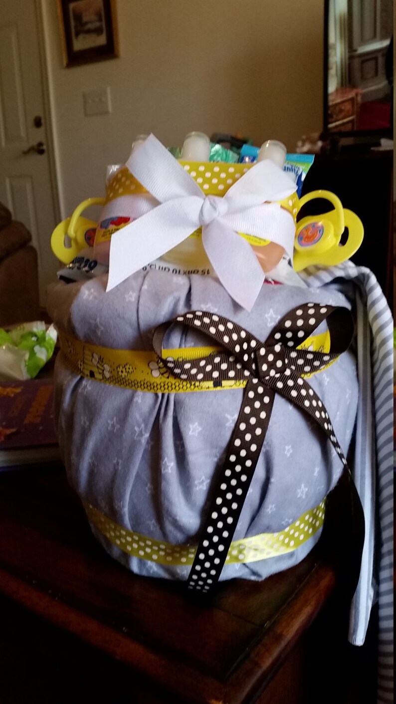 Pooh Diaper Cake, Hunny Pot Diaper Cake, Pooh Centerpiece, Baby Pooh