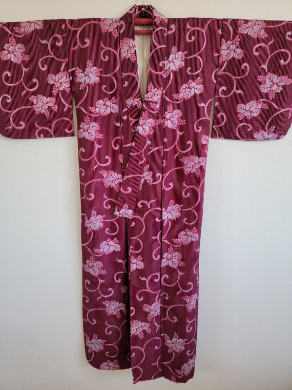 Antique Japanese Silk Kimono Robe, gown, Dressing… - image 2