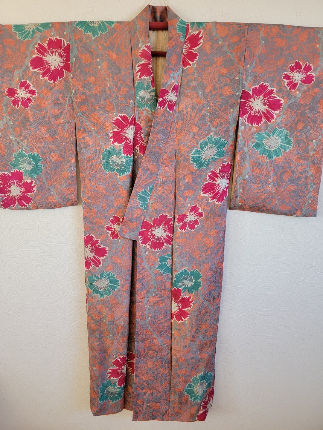Antique Japanese Silk KIMONO Robe ,gown, Dressing,lingerie, Nightwear