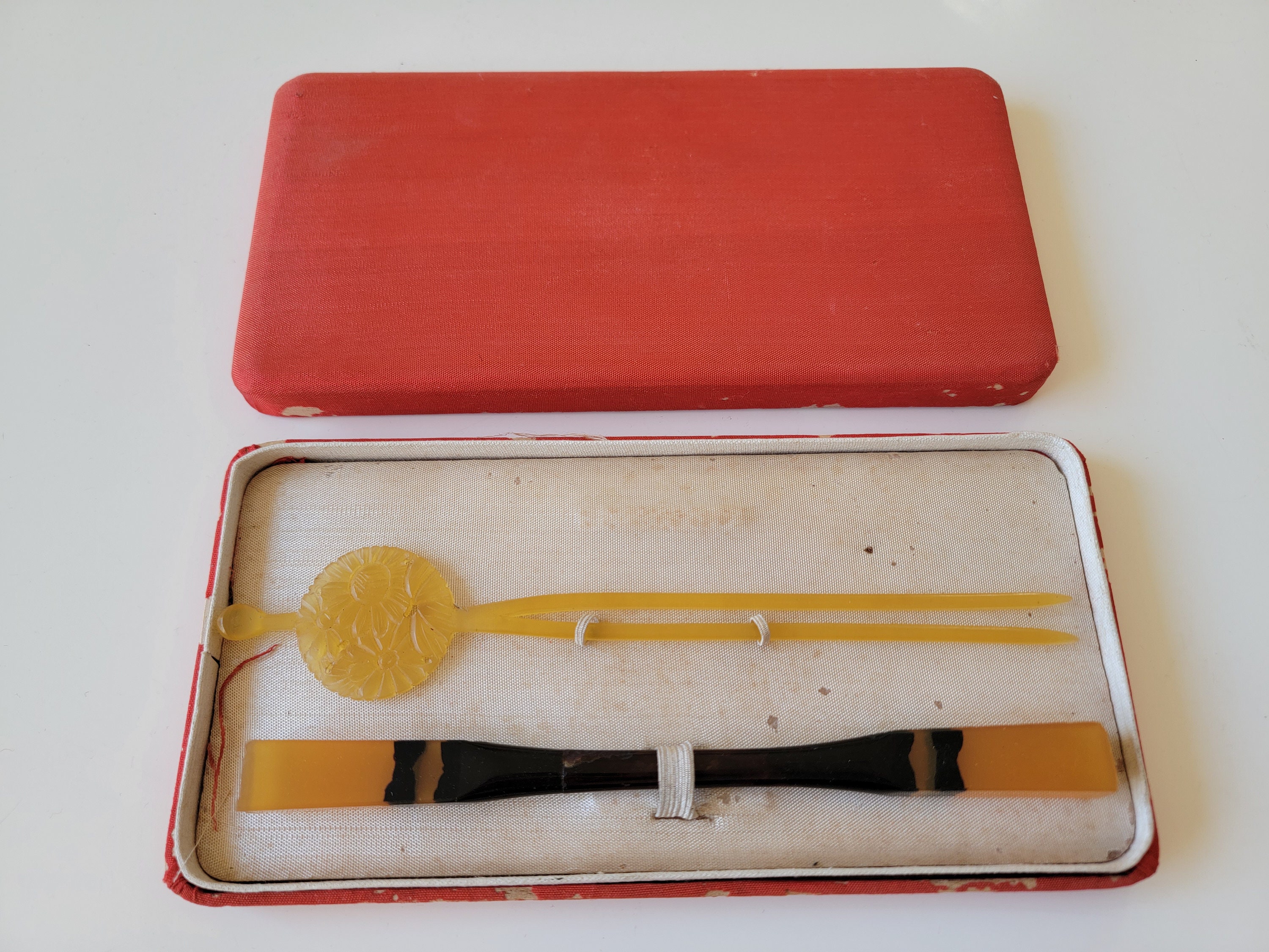 Japanese Vintage Kanzashi sticks Accessory Set of 2 excellent condition GS510 Japanese Vintage Kanzashi Sticks Accessories Set of 2 - Etsy main image 2