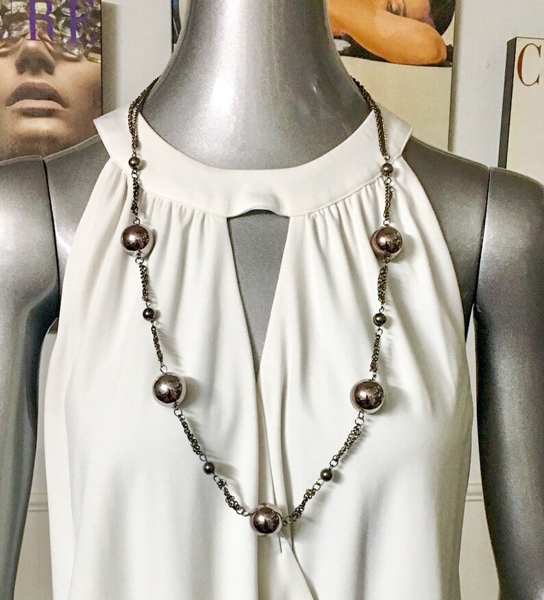 Reflective Gunmetal Gray Large Bead Necklace with Earrings Set for Pierced Ears Dark Gray Color Retro Costume Jewelry