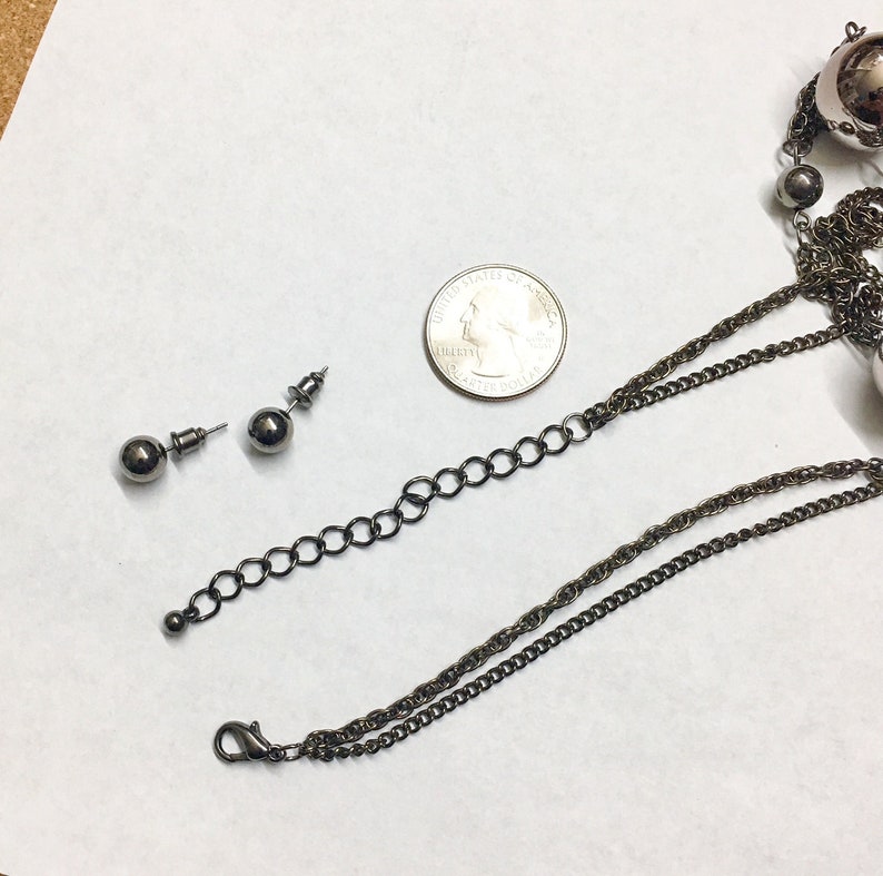Reflective Gunmetal Gray Large Bead Necklace with Earrings Set for Pierced Ears Dark Gray Color Retro Costume Jewelry
