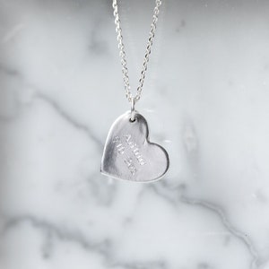Personalisierte Silber Fingerabdruck Herz Charm Halskette mit Geburtsstein Bild 3
