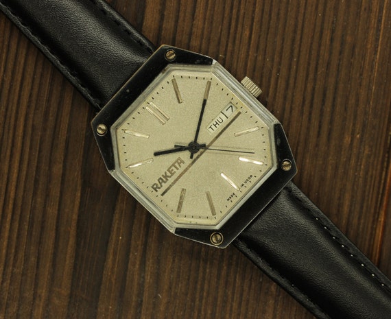Vintage Soviet RAKETA "Star Wars" Vintage USSR Wri