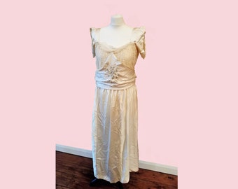 Authentic 1920s ivory drop waist wedding dress size small/medium