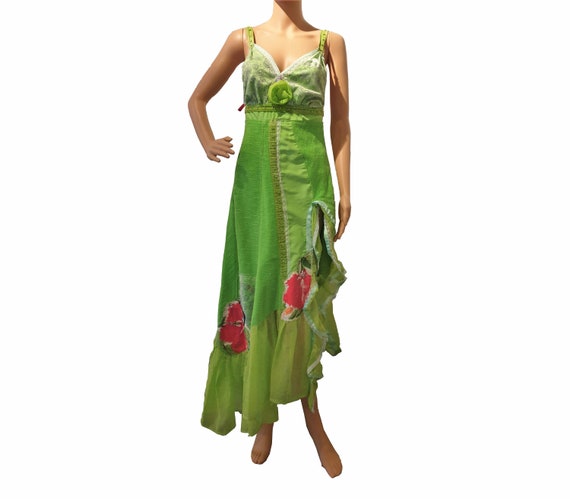 frida kahlo green dress Wedding Dusty Sage Green Bridesmaid Dresses Minimalist A Line Spaghett