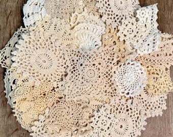20 PC—  Vintage Texture grab bag Snippets Trim doilies inspiration kit mixed media junk journal slow stitch crochet lace H1
