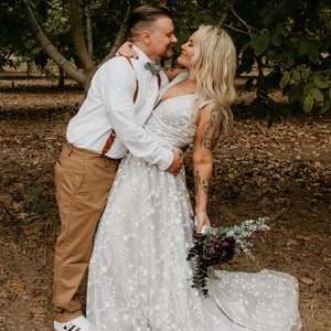 Real Bride - Unique star celestial off white gray wedding dress train reflective boho sparkles glitter 2023 european wedding A-line |LUV-LUV