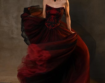 Black and red / burgundy wedding dress 9 layers tulle bridal ball gown gothic alternative V-waist lace corset train nontraditional | LUV-LUV