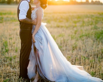 loveangeldress Transparent Plunging White Tulle Wedding Dress Beach US4 / Navy