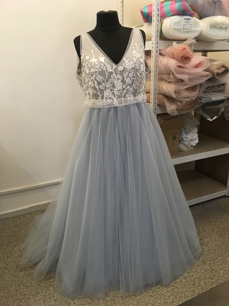 Blue wedding dress with tulle and off-white lace, with train, boho wedding dress, buttons on the back, transparent, 2022 european wedding image 8