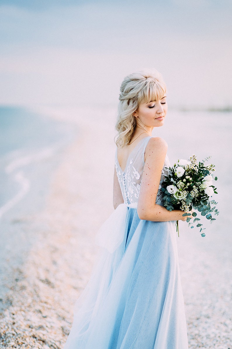 Blue wedding dress with tulle and off-white lace, with train, boho wedding dress, buttons on the back, transparent, 2022 european wedding image 5