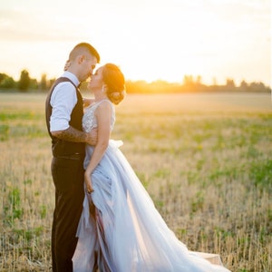 Blue wedding dress with tulle and off-white lace, with train, boho wedding dress, buttons on the back, transparent, 2022 european wedding image 6