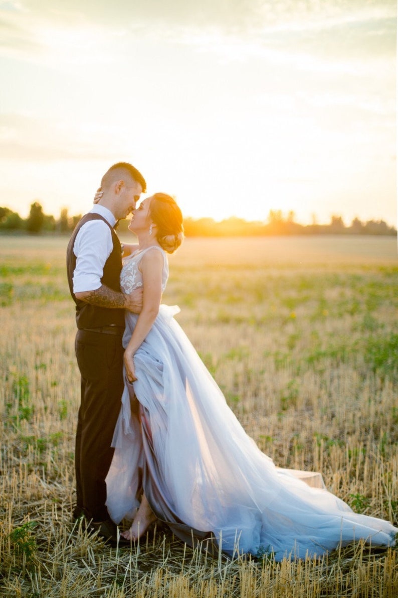 Blue wedding dress with tulle and off-white lace, with train, boho wedding dress, buttons on the back, transparent, 2022 european wedding image 6