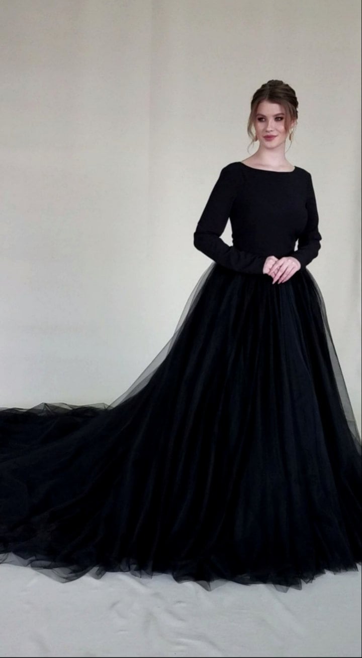 Gothic Black Satin Wedding Dresses Long Sleeve Lace Appliques Bridal Ball  Gown | eBay