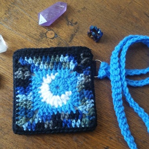 LINED Crochet Moon Purse with zipper and strap, square coin purse, crochet purse, moon accessories, full moon, crescent moon, zippered purse