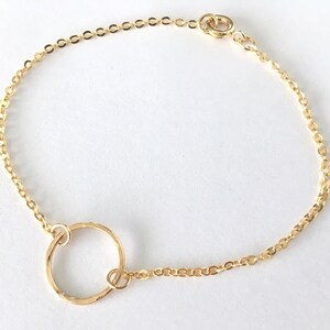 HAMMERED ETERNITY BRACELET, 14k Gold Filled, Open Circle Bracelet, Best Gold Gift, Minimalist Karma Bracelet, Meaningful Gift for Her
