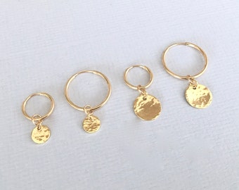SMALL or MEDIUM HAMMERED Disc Hoop, 14k Gold Filled, Small Hoop Coin Earring, 12 or 16 mm Creole, Dainty Simple Earrings, Cute Gift For Her