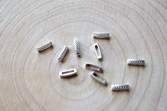 10/50 pcs Slide Charms Ethnic Diy Jewelry making in Tibetan Style Alloy, Cadmium Free & Lead Free, Size 15.5x4x5mm, hole inner 11x2mm