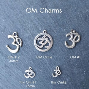 Om Meditation charms in alloy, Namaste Pendants, Lotus Mantra necklace, Symbol Zen spirituals OHM Jewelry for friendship gift