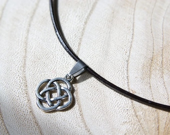 Eternity Celtic Knot Jewelry, Trinity Knot Celtic Necklace for women Good luck Pendant Wicca Jewelry, Norse Pagan boyfriend Gift for men