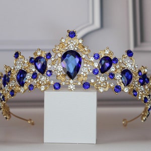 Blaue Tiara, Saphir-Krone, Gold-Tiara, Braut-Tiara, Hochzeitskrone, Marineblaue Tiara, Blaues Haar-Accessoire, Blaue Prinzessinnen-Tiara