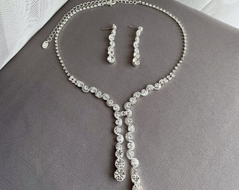 Silver Bridal Necklace Set Crystal Necklace and Earrings Diamonds Minimalist Jewelry Set Silver Bridal Earrings Crystal Bridal Necklace Set