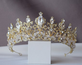 Bridal Tiara, Gold Wedding Tiara, Royal Tiara, Crystal Tiara, Quinceanera Tiara, Princess Crown, Rhinestone Tiara, Gold Headpiece