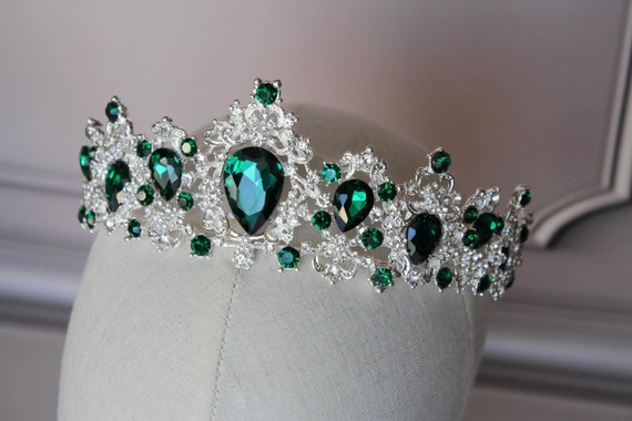 Emerald Green Rhinestone Tiara: Silver Wedding Crown Emerald  display picture 1