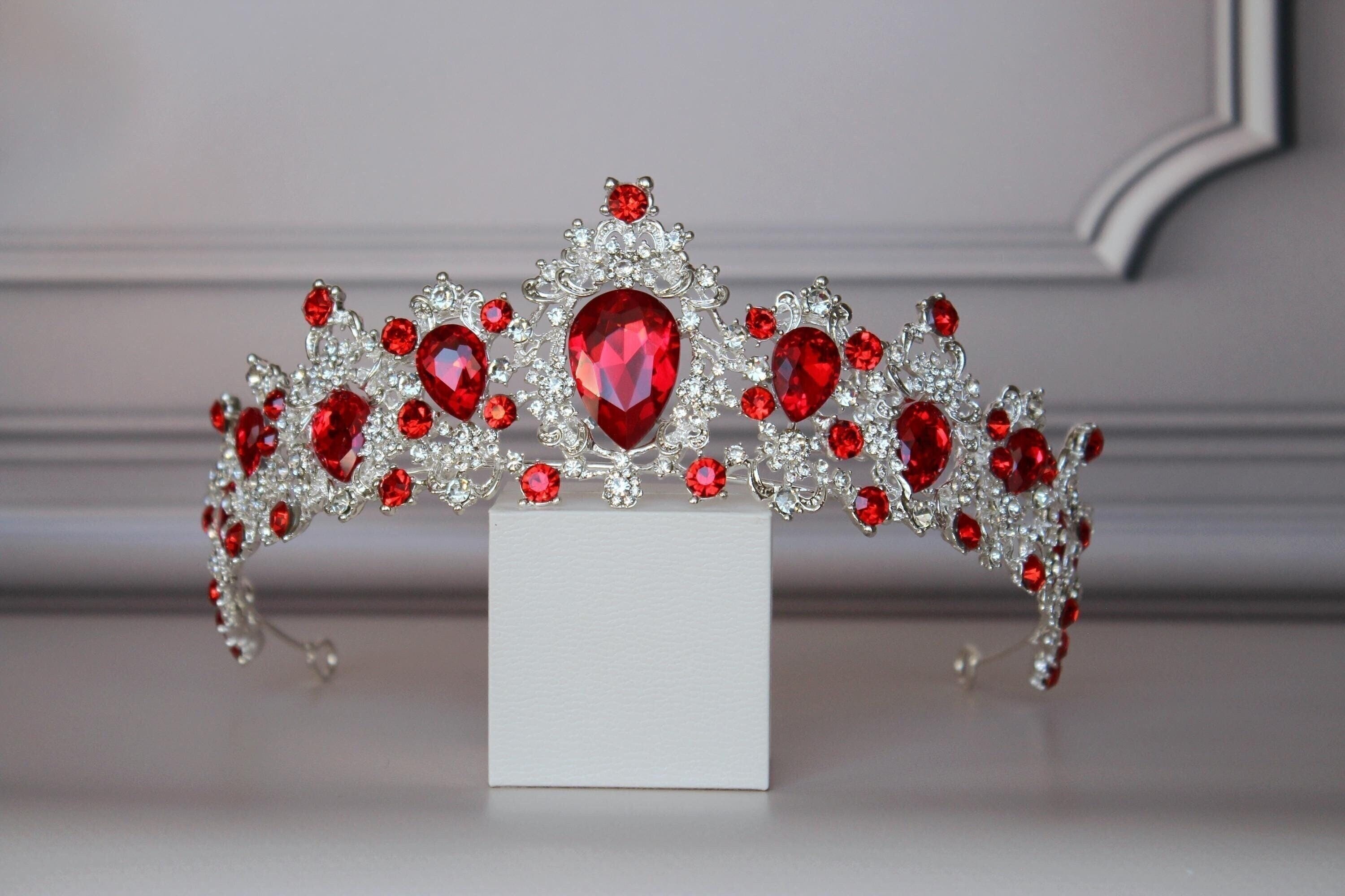Royal Silver Wedding Crown With Red Crystals – Elegant  display picture 2