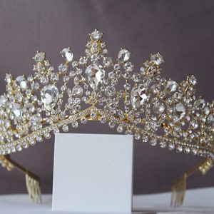 Gold bridal tiara, royal crown, crystal tiara for bride, diamond tiara, wedding hair piece, queen crown, quinceanera tiara, crystal headband