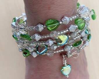 Pretty Green heart bead memory bracelet