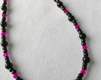Pink and black dainty beaded necklace