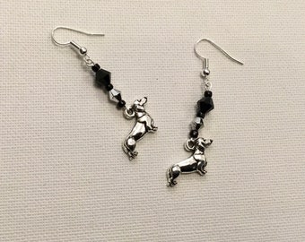 Dauchound Dangly Earrings