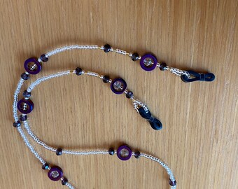 Beaded Glasses Chain