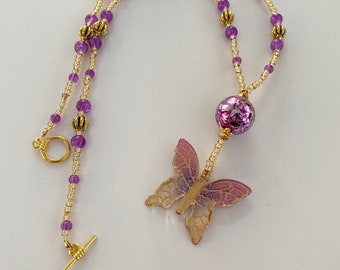 Pretty Butterfly Pendant Necklace