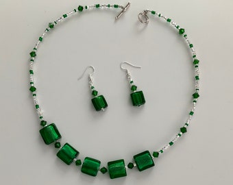 Bright Green Necklace with Earrings