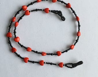 Bright red heart beaded glasses chain