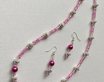 Pretty Pink Necklace and Earrings