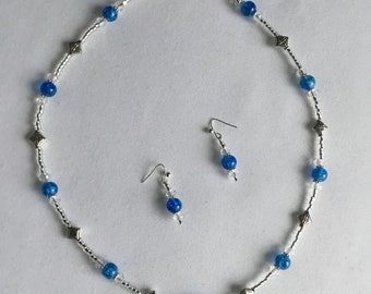 Blue crackle bead necklace with matching earrings