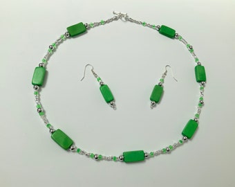 Bright Green Necklace and Earrings