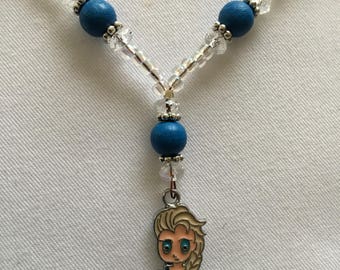 Frozen pendant beaded necklace
